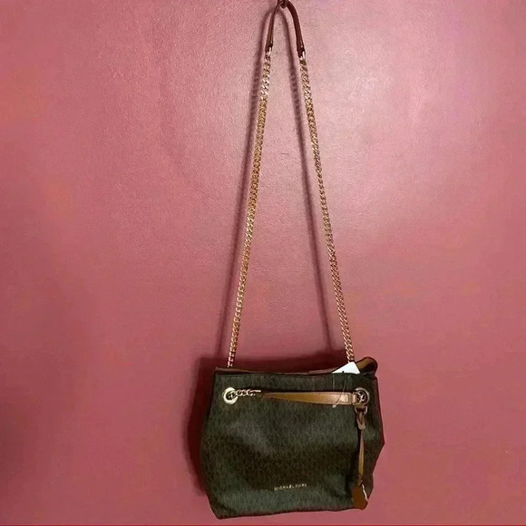 Michael Kors Women's Jet Set Chain - Picture 15 of 16